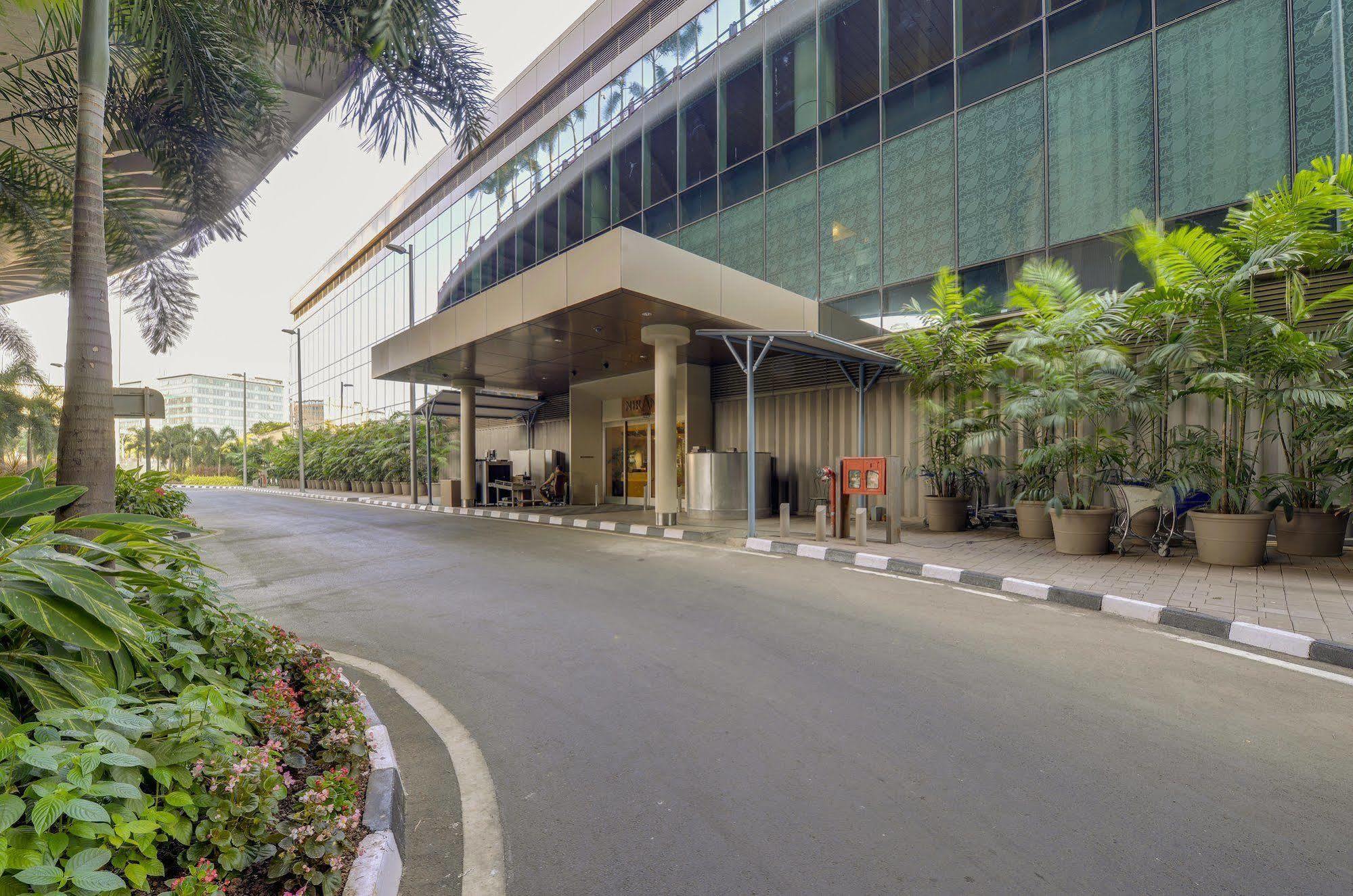 Niranta Transit Hotel Mumbai Airport - At Arrivals Eksteriør bilde